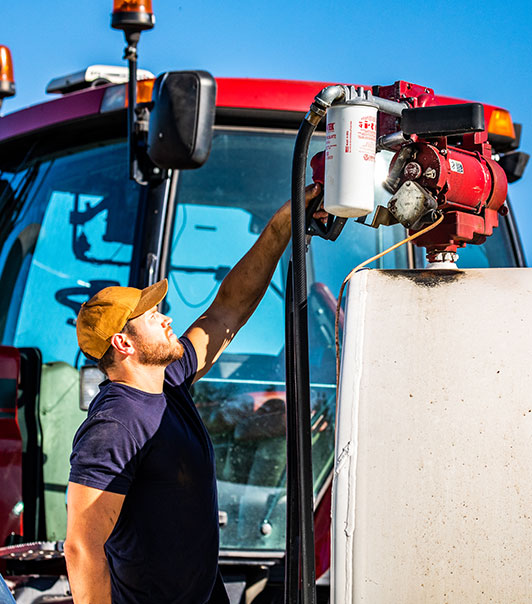Filling a fuel tank
