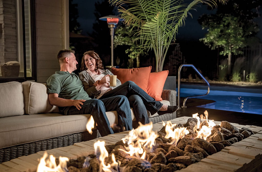 couple-fireplace