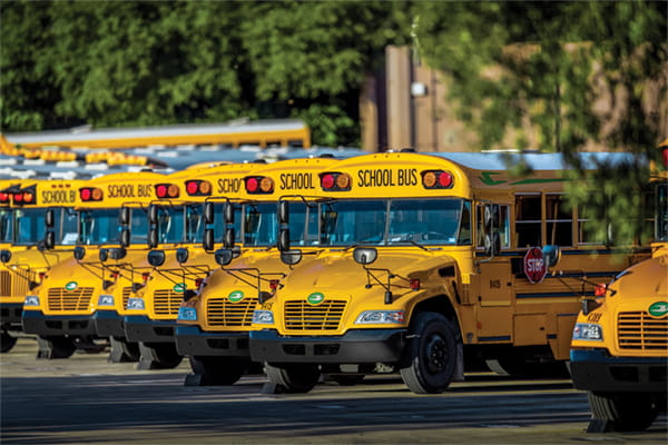 autogas-school-bus-fleet-yard-photo_Ratio3-2
