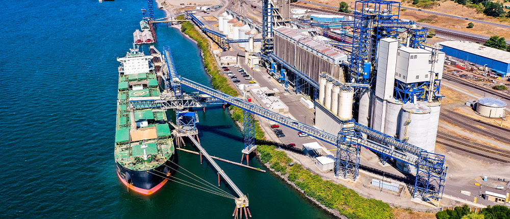 Barge loading
