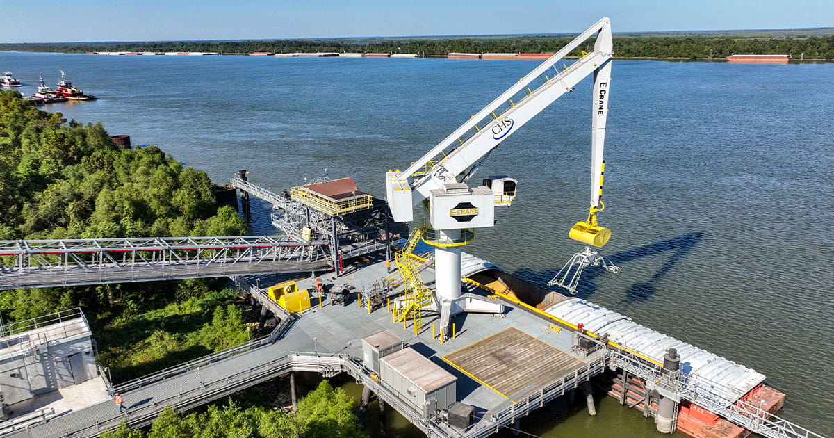 E Crane operating at a grain terminal on the river